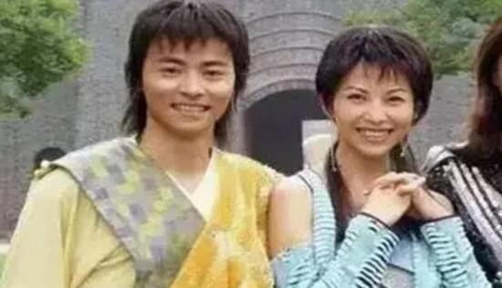 张晋在影视中的武打技巧展示_武术影张晋_影视武打技巧展示张晋中的特点